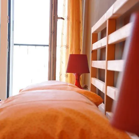 Pensionat Bed 21 *
